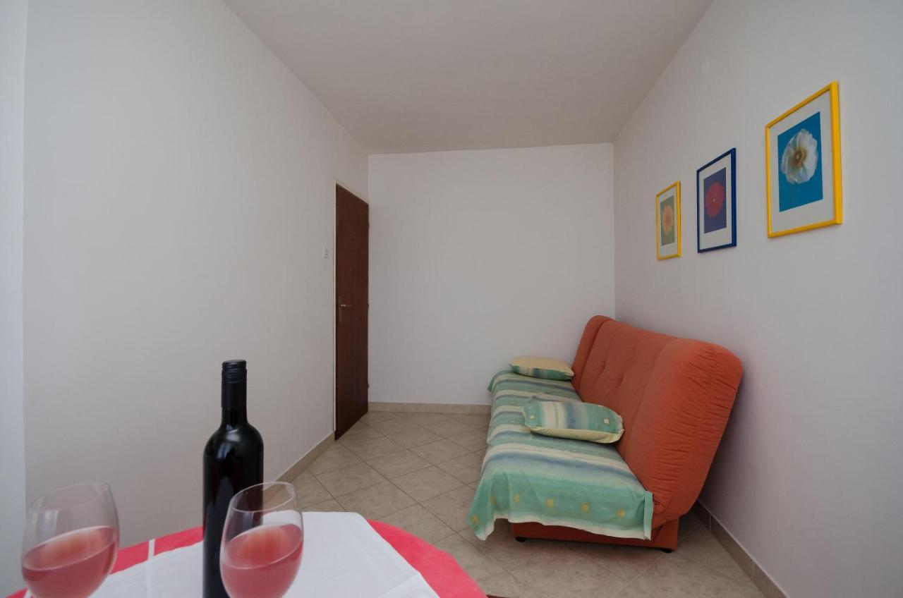 Apartments Milan Пореч Екстер'єр фото
