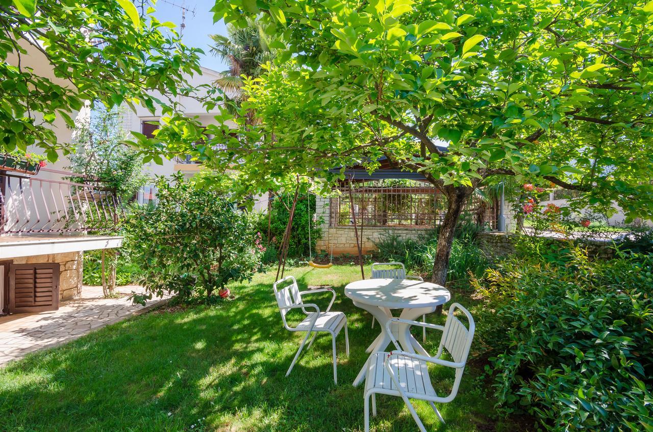 Apartments Milan Пореч Екстер'єр фото