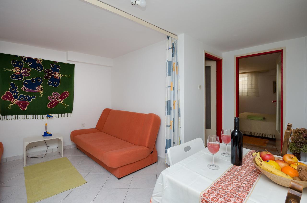 Apartments Milan Пореч Екстер'єр фото